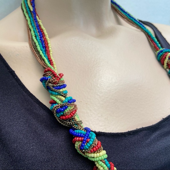 SW/WS Vintage multicoloured seed beads and chain statement necklace. Pre-owned. - Picture 5 of 7